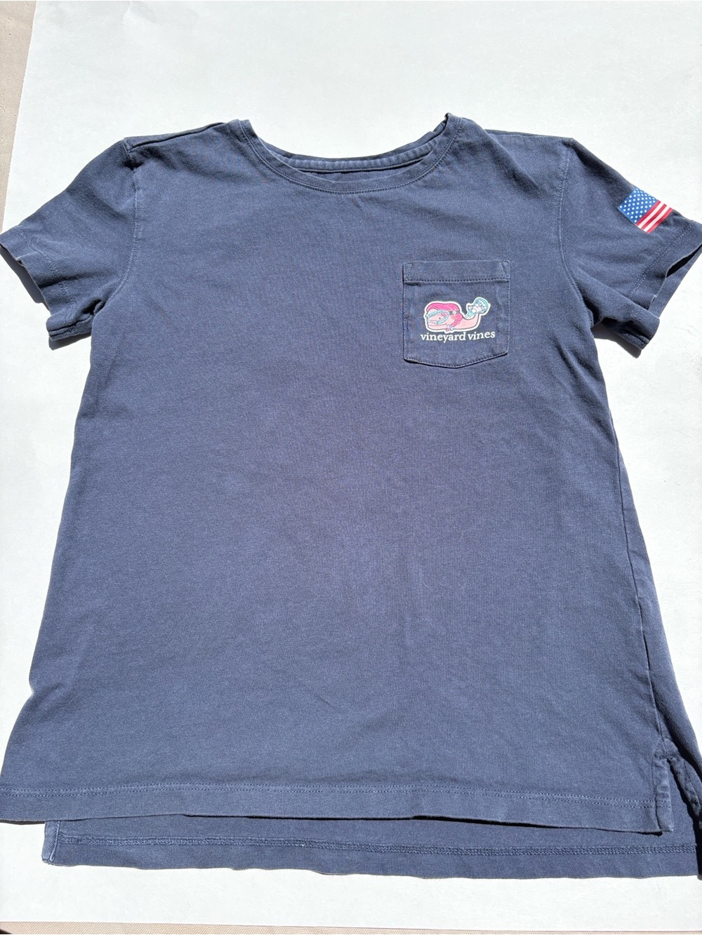 Vineyard Vines: Lacrosse Whale T-Shirt. Size: M (10-12) Navy. Short-Sleeve